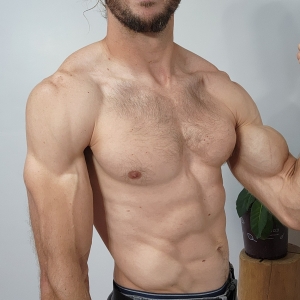 cloud waze 900x hot musle abs ripped body